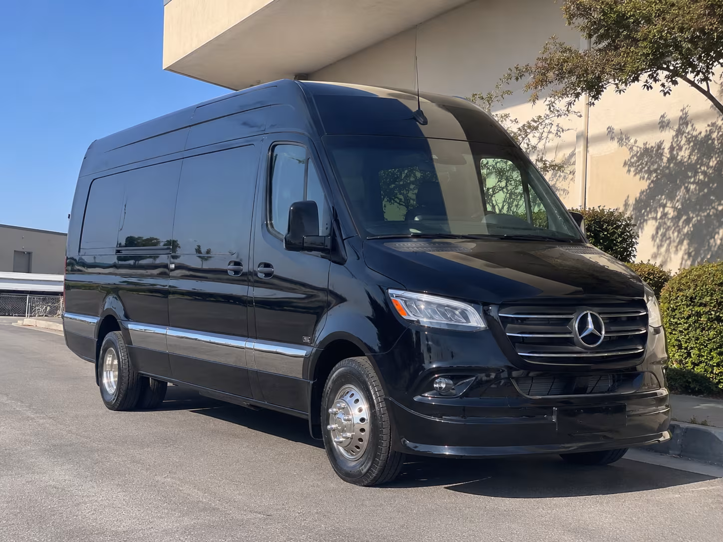 bus rental options for portland trips