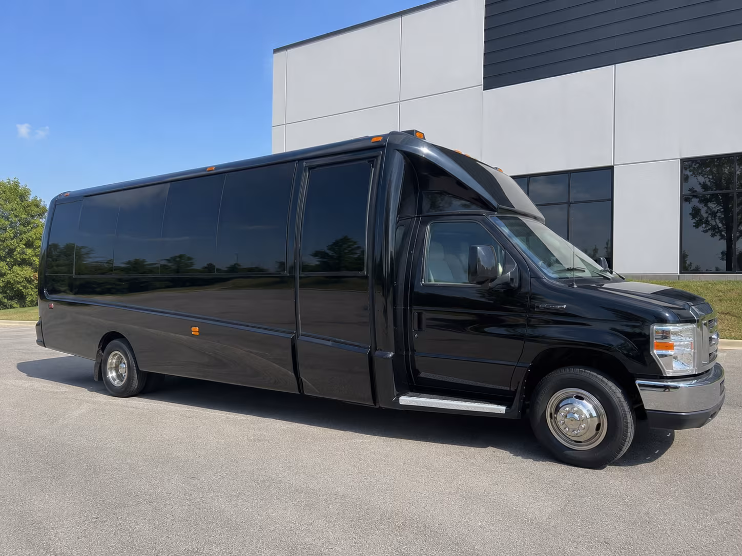 columbia river gorge wine tour buses from portland