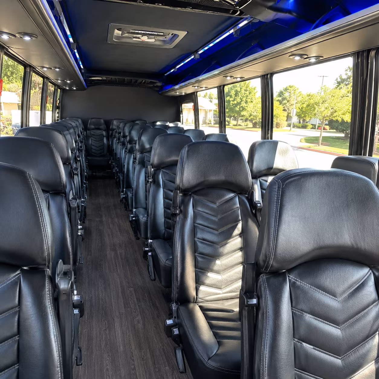 easily book transportation for your next bachelor or bachelorette party 4