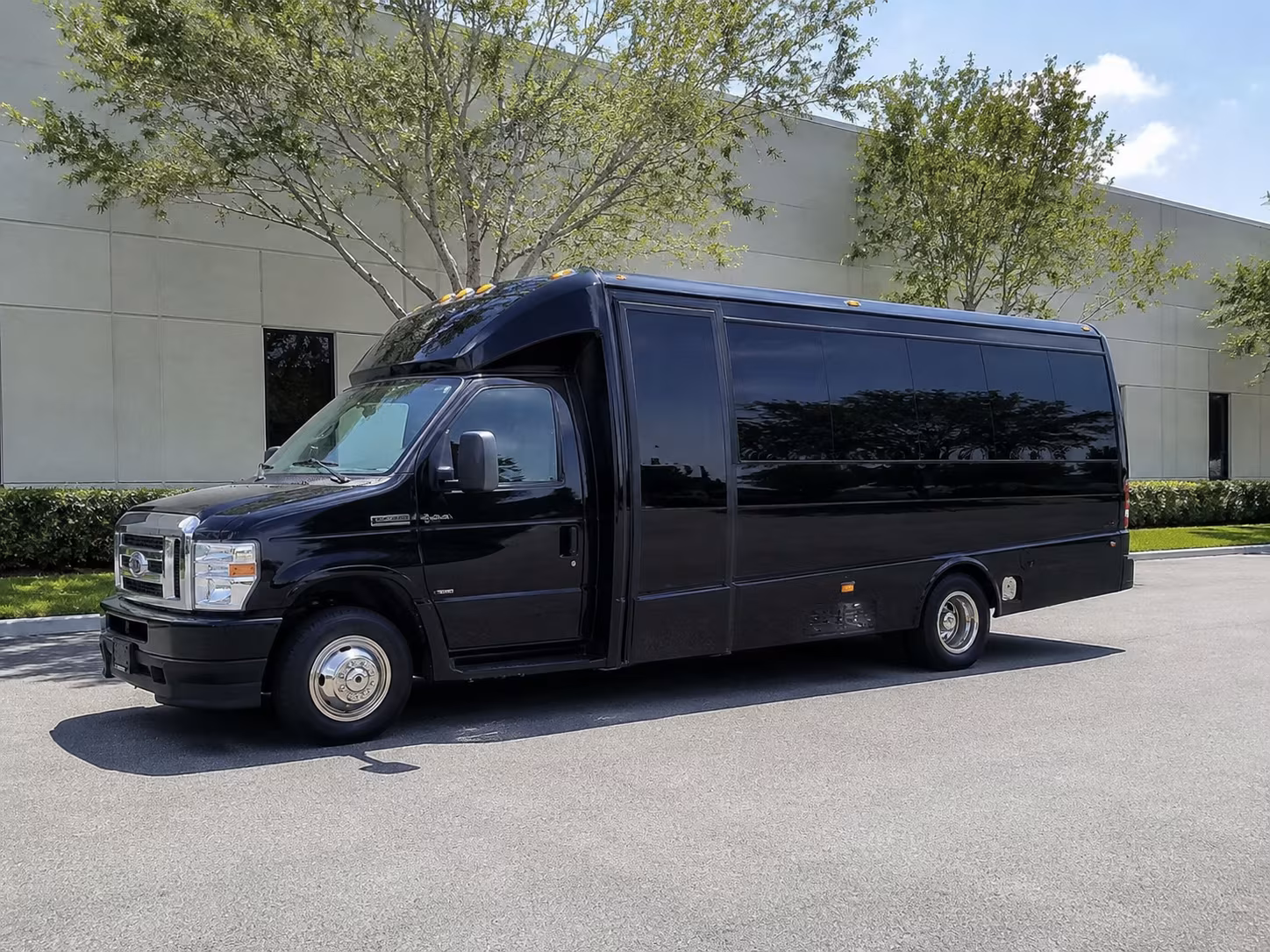 easily book transportation for your next concert or music festival 2
