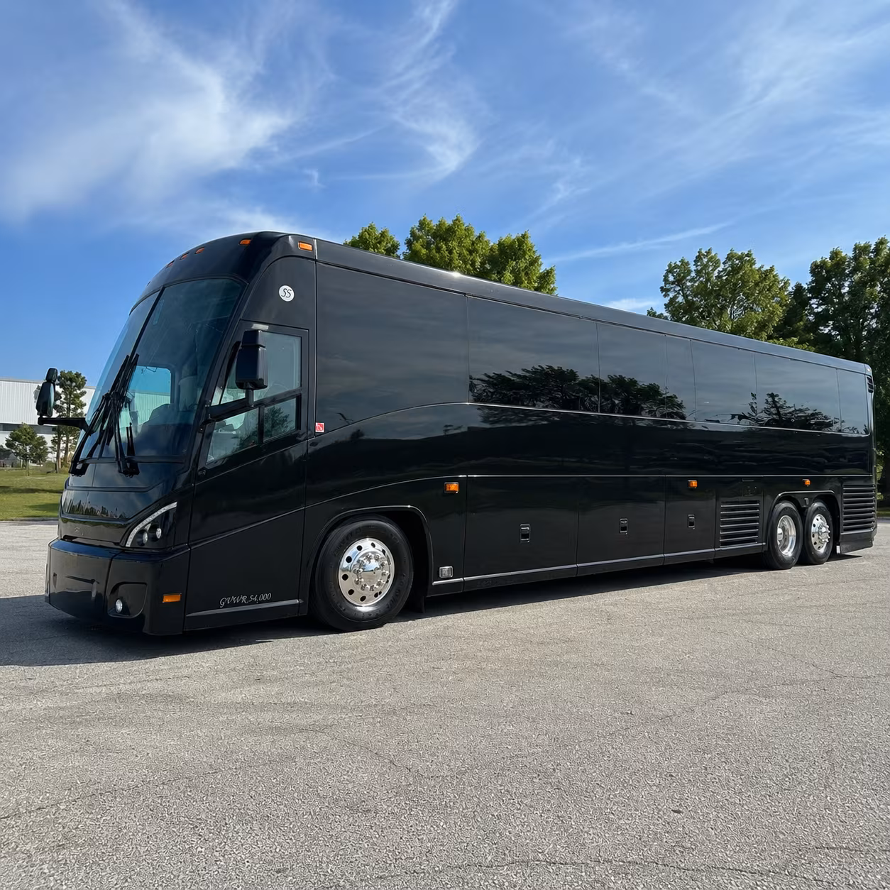 portland 47 passenger charter bus